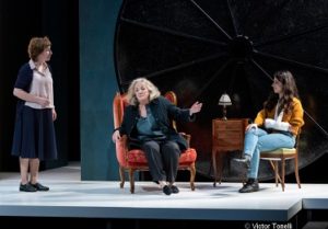 Théâtre : Trois femmes