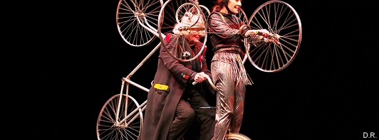 Théâtre : Le cirque invisible